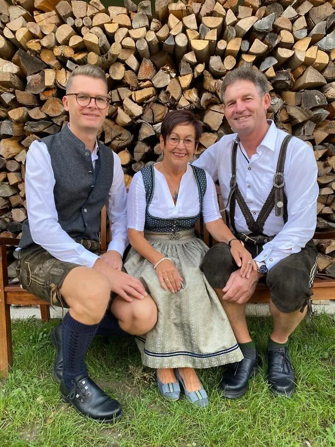Hotel Hotel-Pension Scharl Am Maibaum Eitting